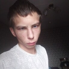 Степан, 22, Дудинка