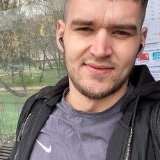 Борис, 27, Ужур