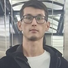 Станислав, 27, Карабулак