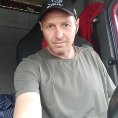 Родя, 44, Курган