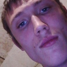 Валентин, 20, Краматорск