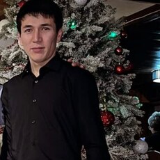 Артёмий, 27, Валуйки