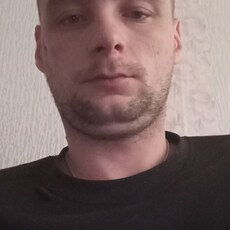 Антон, 27, Калачинск