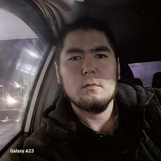 Денис, 27, Вихоревка
