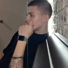 Петя, 20, Полярные Зори