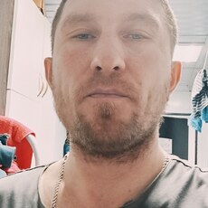 Тарас, 37, Островной