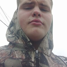 Максим, 19, Устюжна