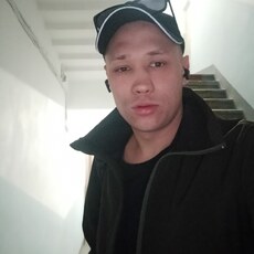 Игнат, 31, Благовещенск (Амурская область)