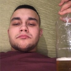 Георгий, 21, Приволжск