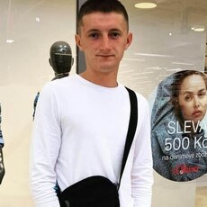Гриша, 21, Сегежа