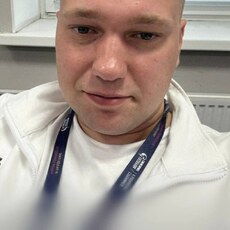 Илья, 36, Новомосковск