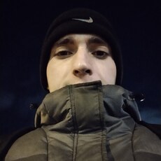 Лаврик, 27, Циолковский