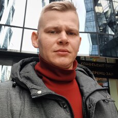Арсений, 27, Бодайбо