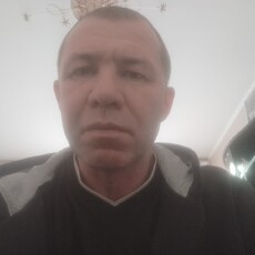 Олег, 44, Сураж