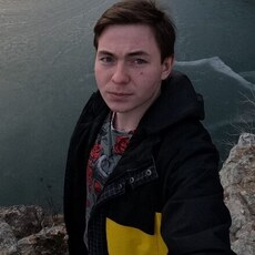 Адриан, 26, Зуевка