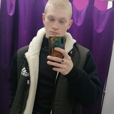 Артур, 20, Алейск