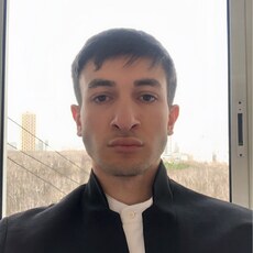 Ростислав, 23, Губкинский