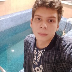 Ярослав, 27, Никольское