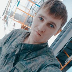 Михаил, 28, Лянтор