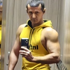 Никон, 40, Брянка