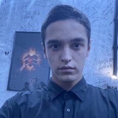 Дима, 21, Кыштым