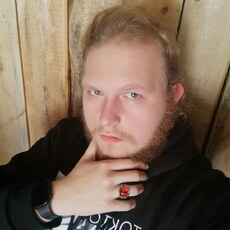 Максим, 23, Волгореченск