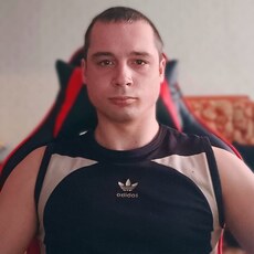 Трофим, 27, Татарск