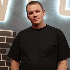 Вадим, 38, Холмск