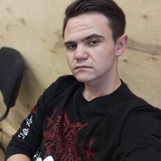 Альберт, 21, Тихвин