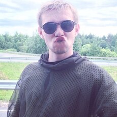 Степан, 25, Псков