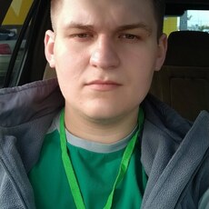 Альберт, 27, Часов Яр