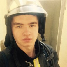 Артёмий, 29, Тихорецк