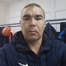 Гоша, 39, Октябрьск