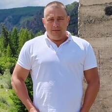 Лёва, 40, Бакал