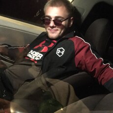 Виссарион, 26, Гатчина