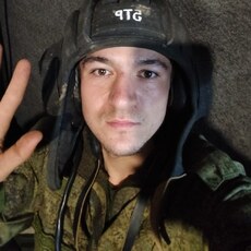 Игорь, 29, Никольск (Вологодская область)