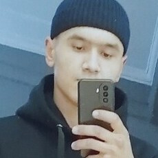 Марк, 22, Козловка