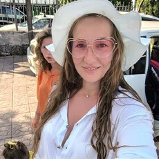 Лера, 34, Кировское
