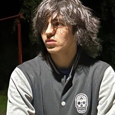 Святослав, 21, Мантурово