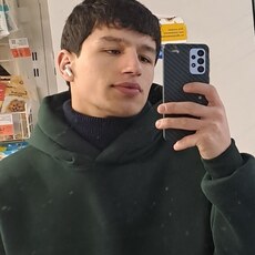 Даня, 19, Катав-Ивановск