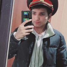 Витя, 25, Отрадное