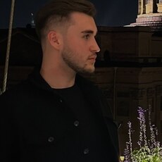 Валентин, 26, Межгорье