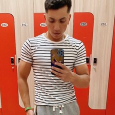 Демид, 28, Татарск