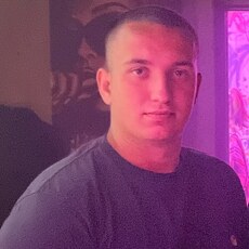 Денис, 24, Севастополь