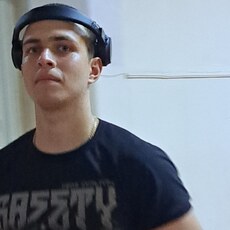 Родион, 19, Данков