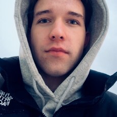 Александр, 20, Верхняя Пышма