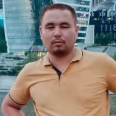 Мотя, 27, Лермонтов