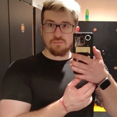 Лев, 29, Ртищево