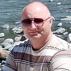 Анатолий, 46, Дубовка