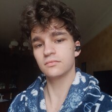 Ден, 22, Сосновка